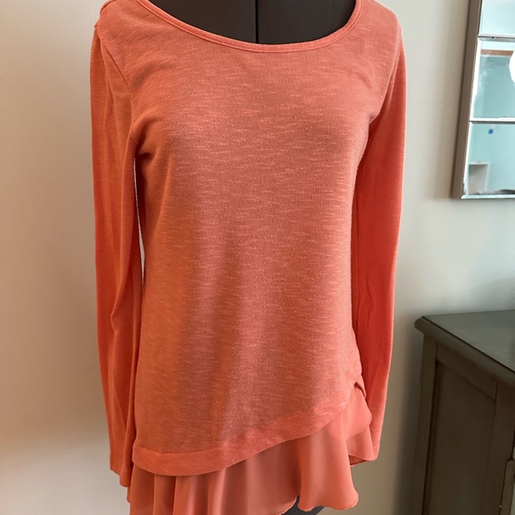 Tunic top with flounce bottom ~ worn once ~ - Picture 2 of 7